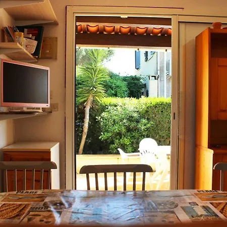 Mitoyenne Charmante Avec Piscine, 6 Pers., Parking Privatif - Fr-1-607-27 度假居 阿格德