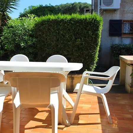 Mitoyenne Charmante Avec Piscine, 6 Pers., Parking Privatif - Fr-1-607-27 度假居