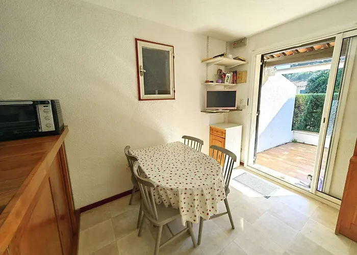 Mitoyenne Avec Terrasse, Piscine Et Parking à Proximité De La Et Du Centre - Fr-1-607-27 Casa vacanze